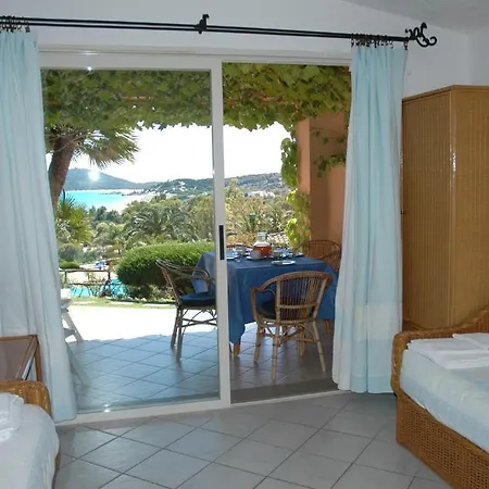 Fenicia Aparthotel Villasimius