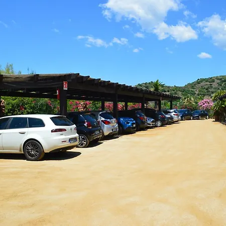 Hotel apartamentowy Fenicia 2*