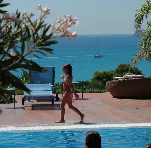 Fenicia 3* Villasimius